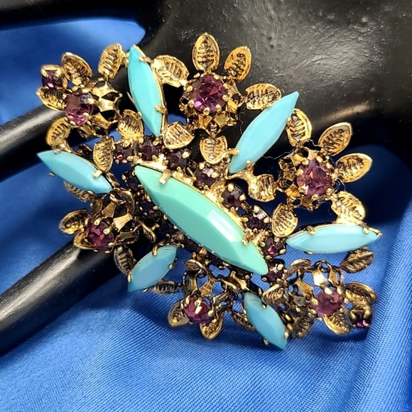 Vintage AUSTRIA Turquoise Rhinestone Brooch Purple Crystal Pin Ornate Antique - Picture 6 of 16
